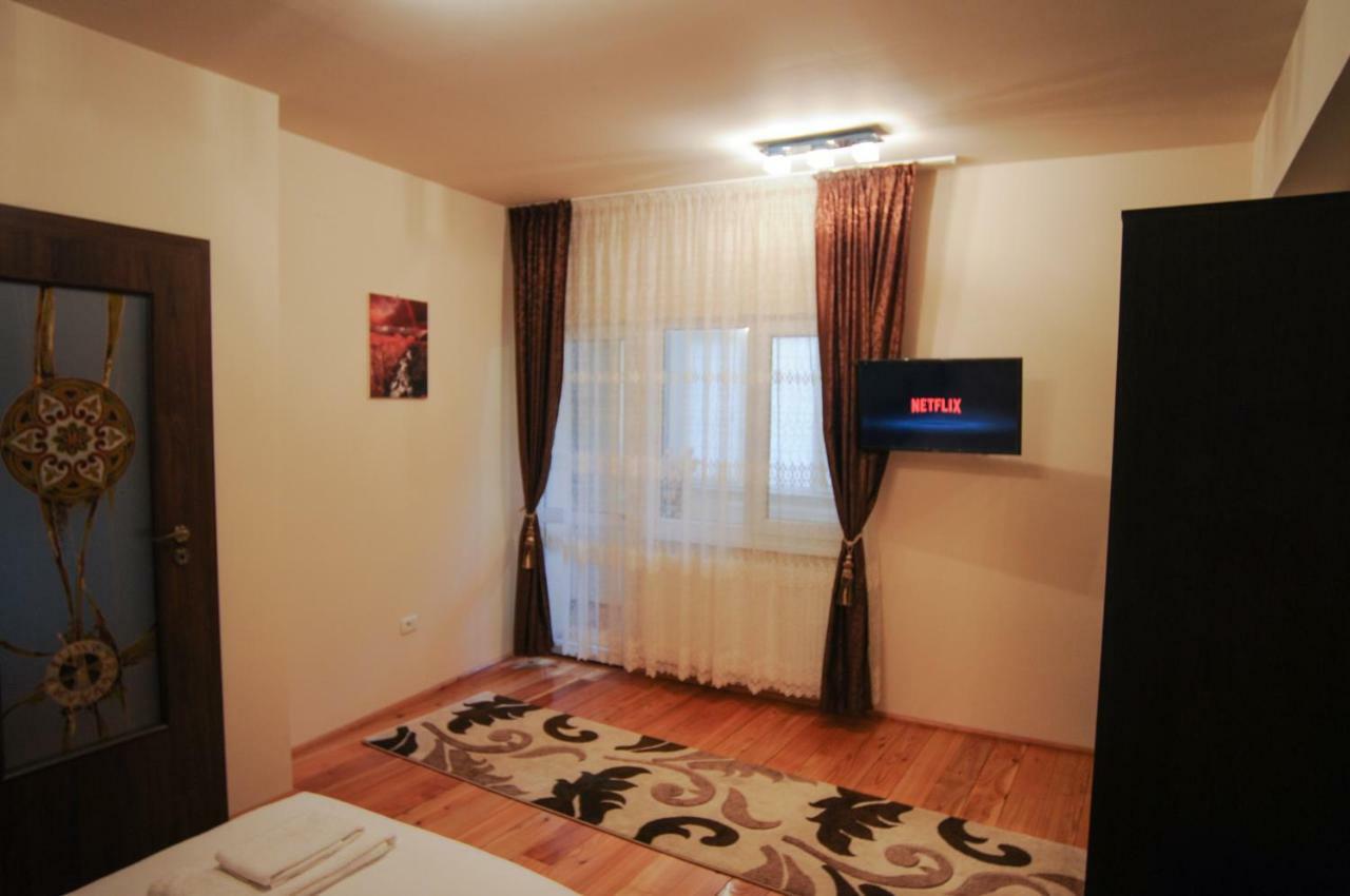 Casa Di Luca Braşov Exterior foto